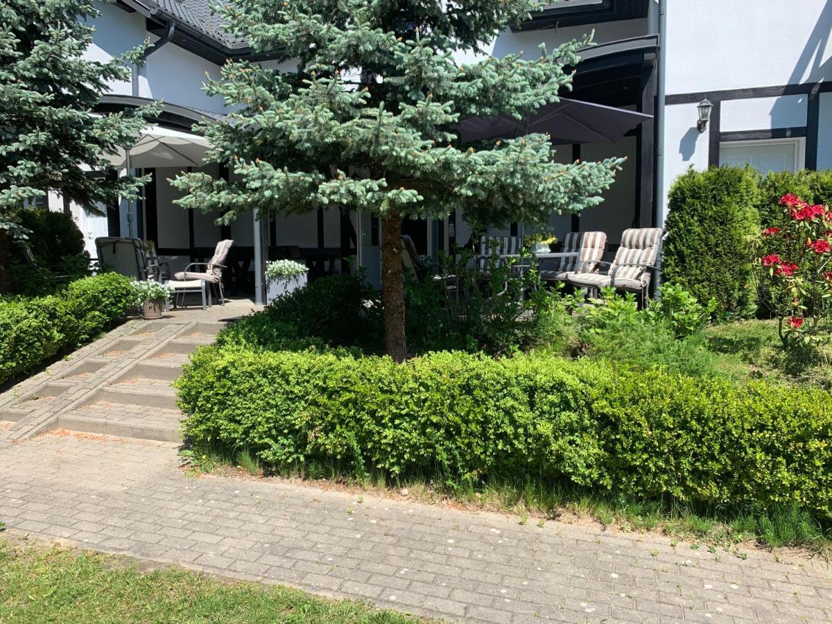 Apartamenty Na Skarpie Debina  Exterior photo