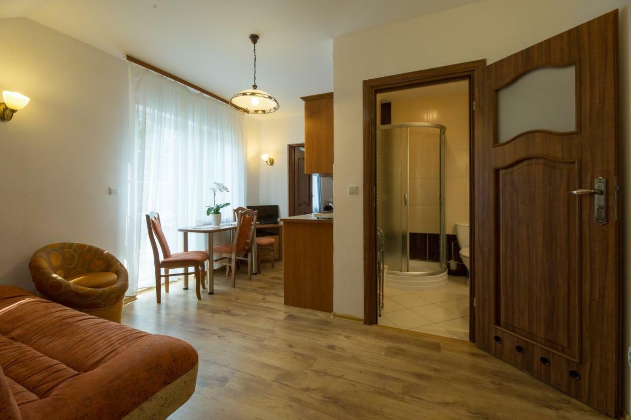 Apartamenty Na Skarpie Debina  Exterior photo